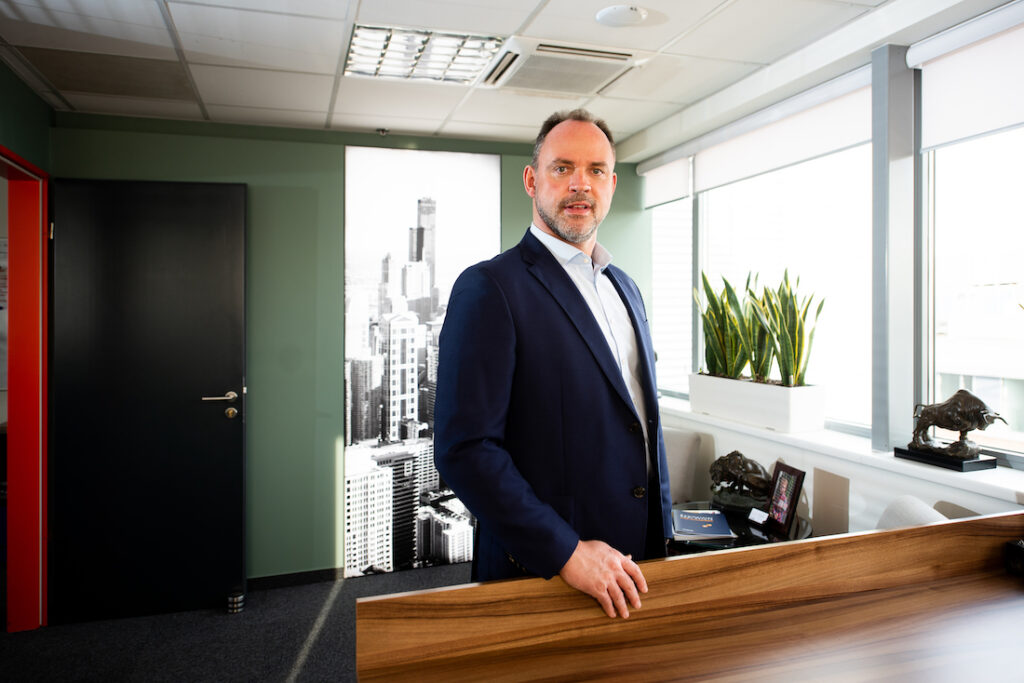 Kalaus Valter VLK Cresa Forbes2